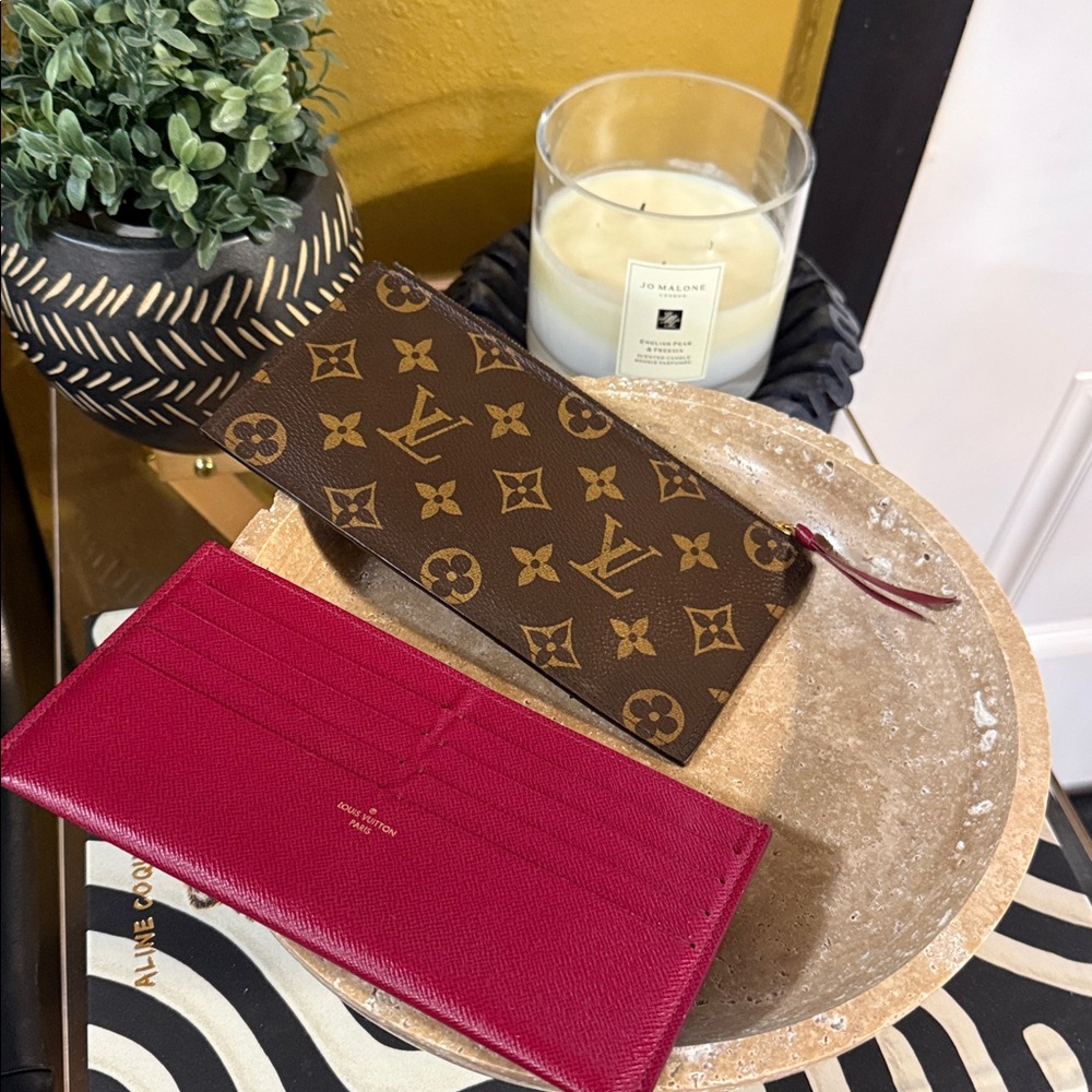 Louis Vuitton Felicie Insert Wallets